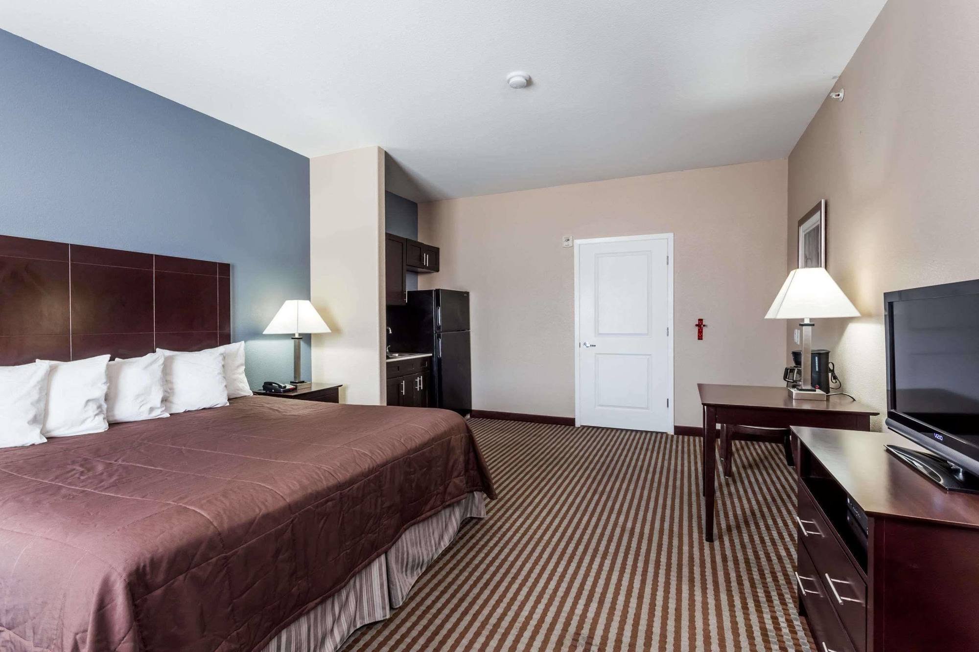Atria Inn & Suites Three Rivers Esterno foto
