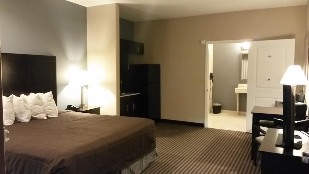 Atria Inn & Suites Three Rivers Esterno foto