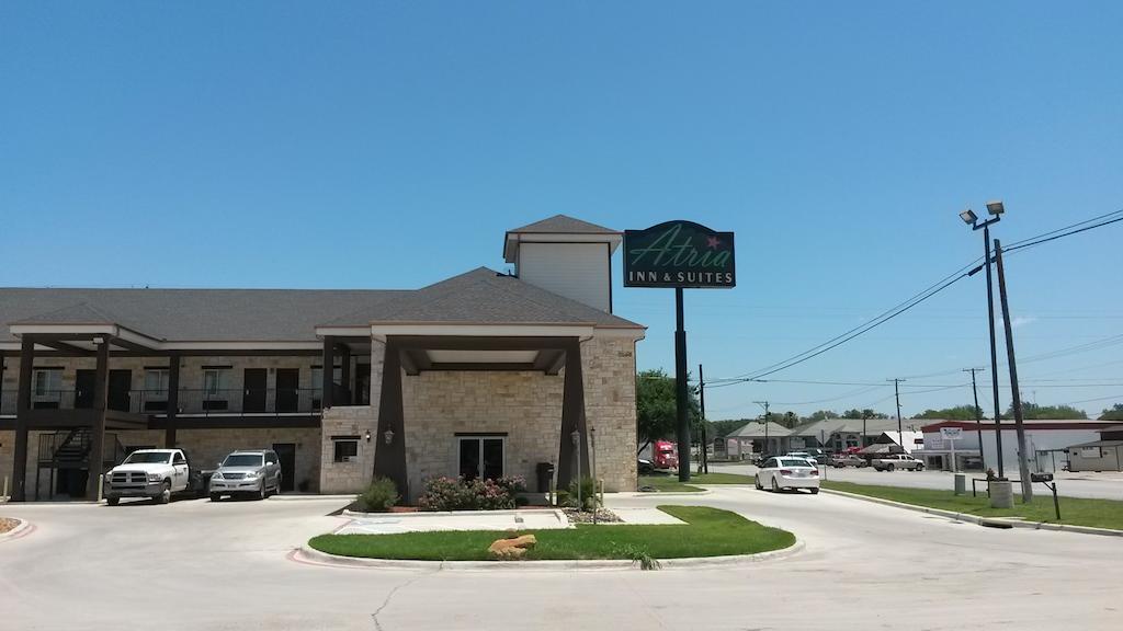 Atria Inn & Suites Three Rivers Esterno foto