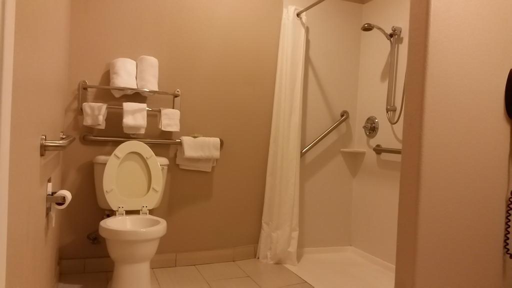 Atria Inn & Suites Three Rivers Camera foto