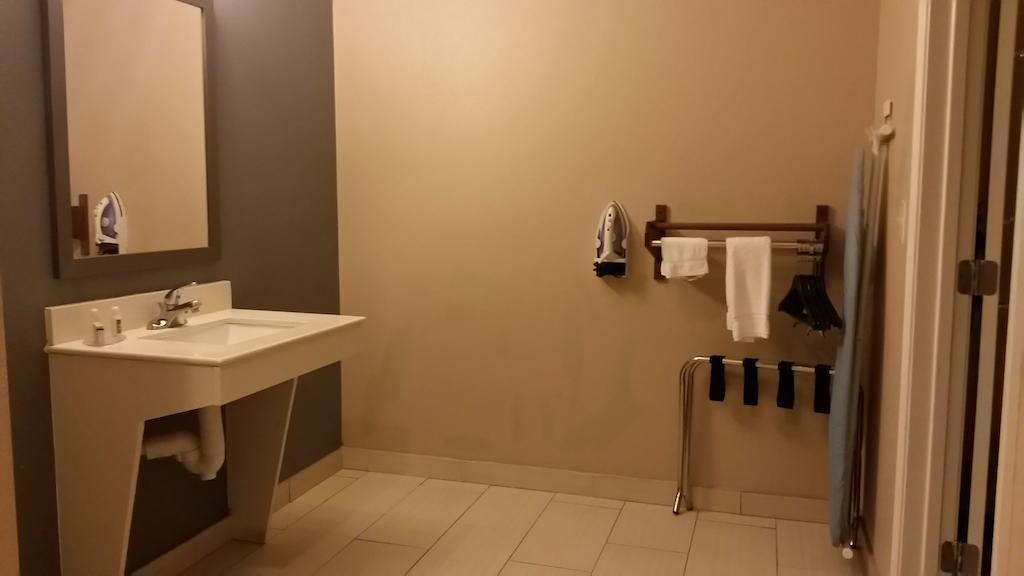 Atria Inn & Suites Three Rivers Camera foto